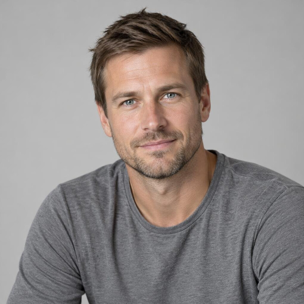 Portrait of a Swedish man with short brown hair and light stubble